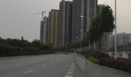 咸阳文林路爆料新闻,事故现场紧急救援，详情待进一步核实