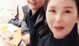 吃瓜中心纯属娱乐,揭秘娱乐圈幕后娱乐真相