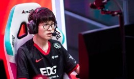 全圆佑直播爆料回归视频,精彩预告即将揭晓！